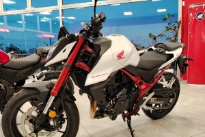 HORNET 750 M.Y.2024